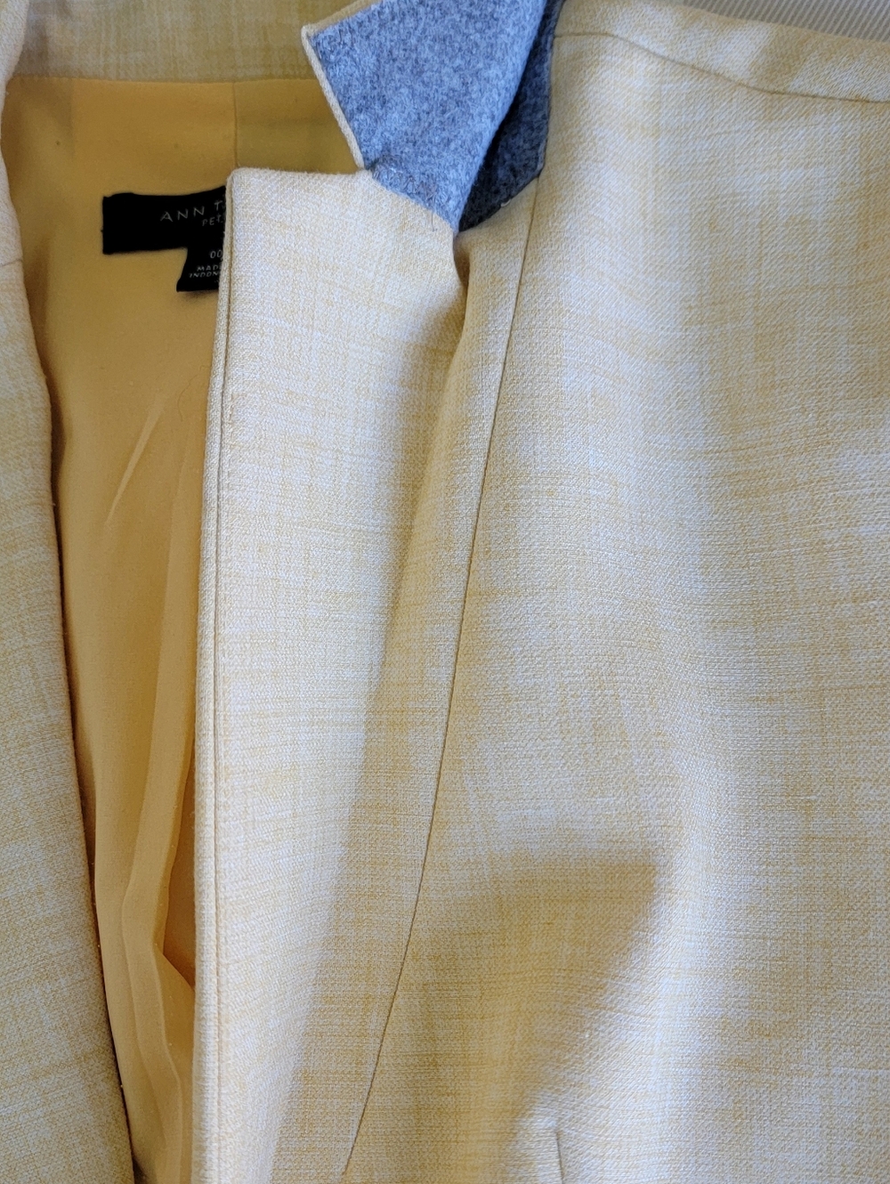 Ann Taylor Yellow 3/4 Sleeve Blazer Jacket Sz: 00P - Picture 10 of 16